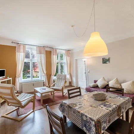 Herrenhaus Marienhof Apartment Krakow am See